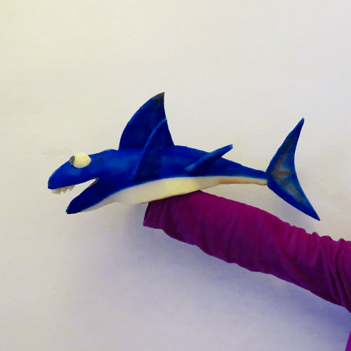 Marioneta de mano tiburón